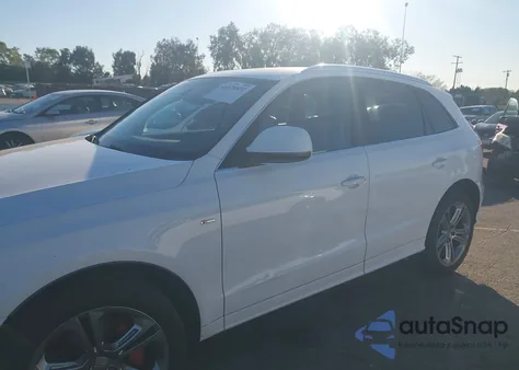 2013 Audi Q5 3.0T Premium Plus z USA, uszkodzony, nr VIN WA1DGAFP5DA059594